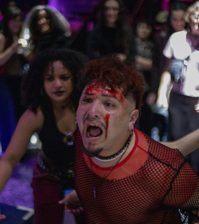 Image from the production of R + Jules at 3 Dollar Bill.